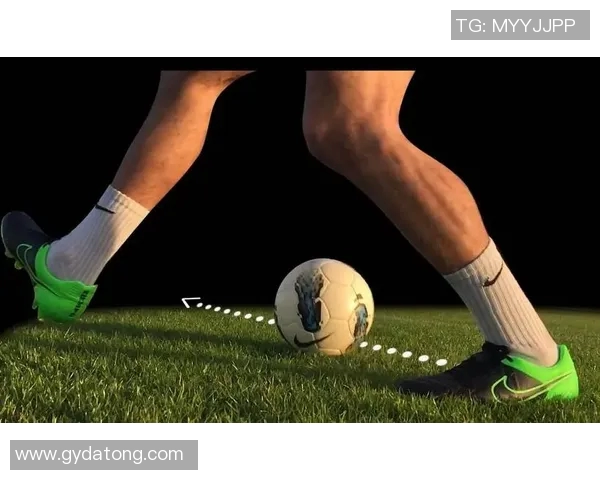 如何选择适合自己的足球并掌握购买技巧提升球技体验 如何选择适合自己的足球并掌握购买技巧提升球技体验